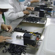 小型電子機器の筐体・完成品組立